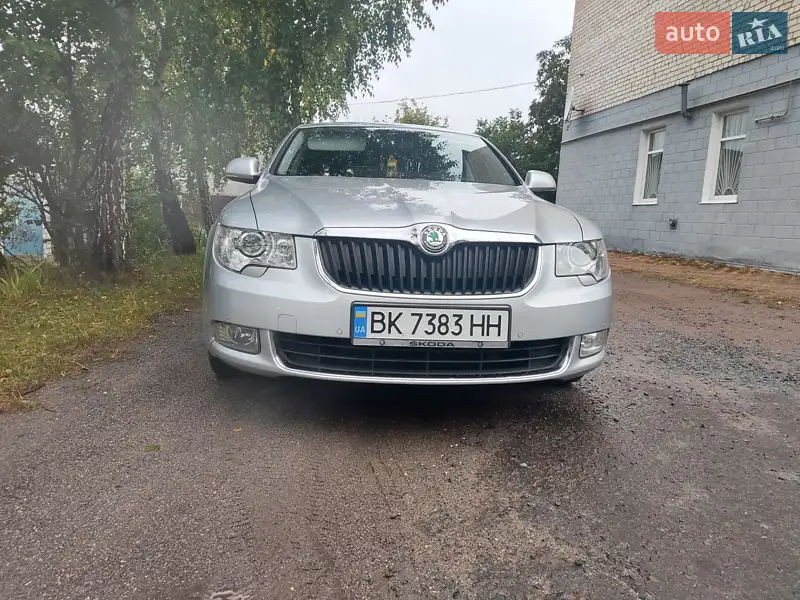 2009 skoda superb
