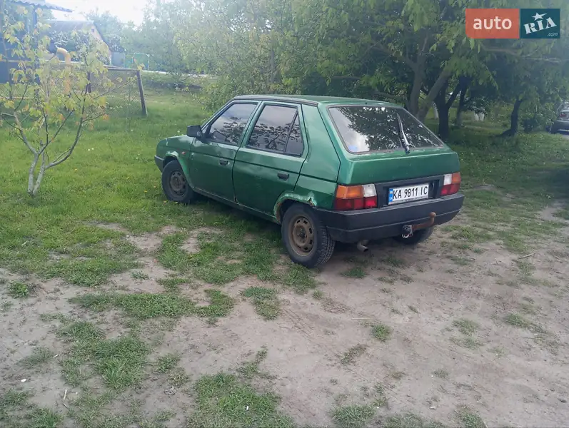 1992 skoda favorit