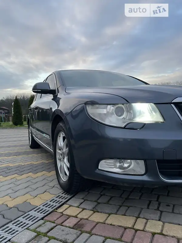 2009 skoda superb