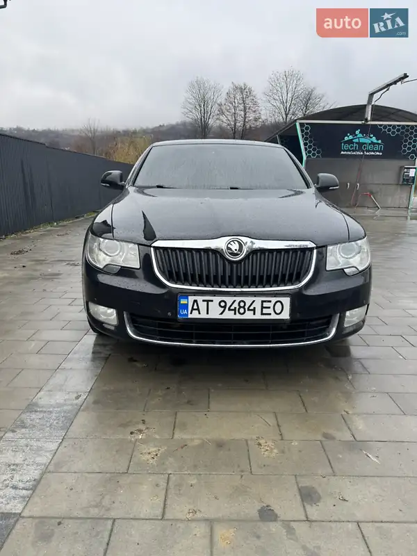 2012 skoda superb