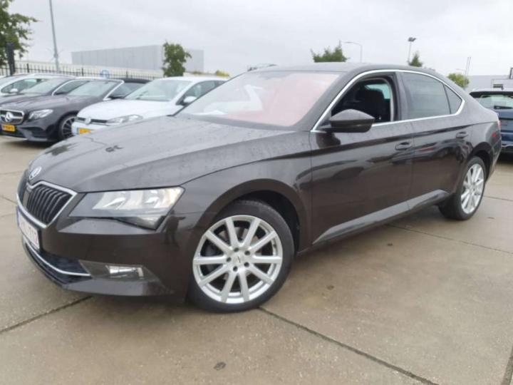2016 skoda superb