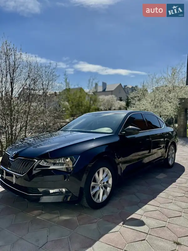 2018 skoda superb