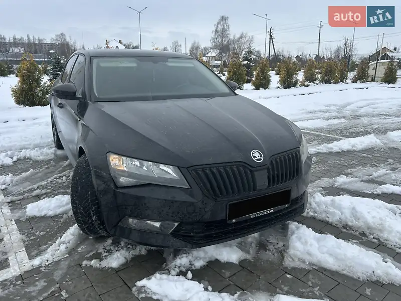 2016 skoda superb