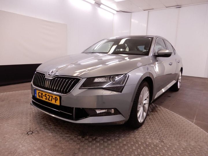 2015 skoda superb