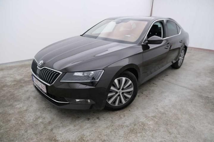 2016 skoda superb