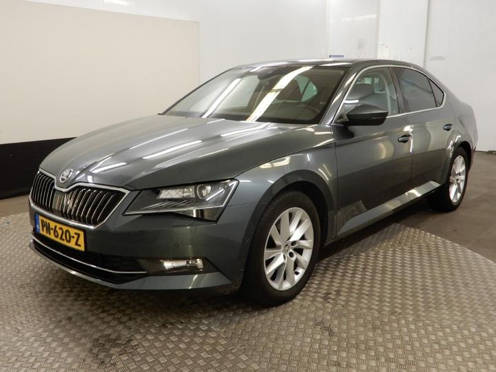 2017 skoda superb