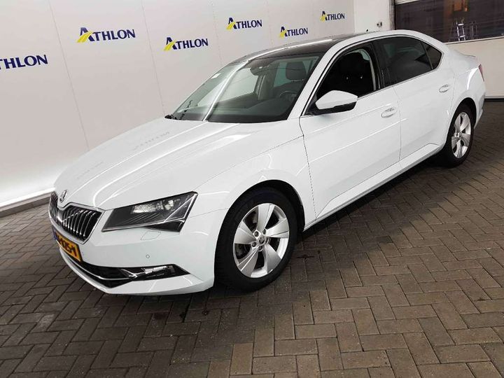 2016 skoda superb