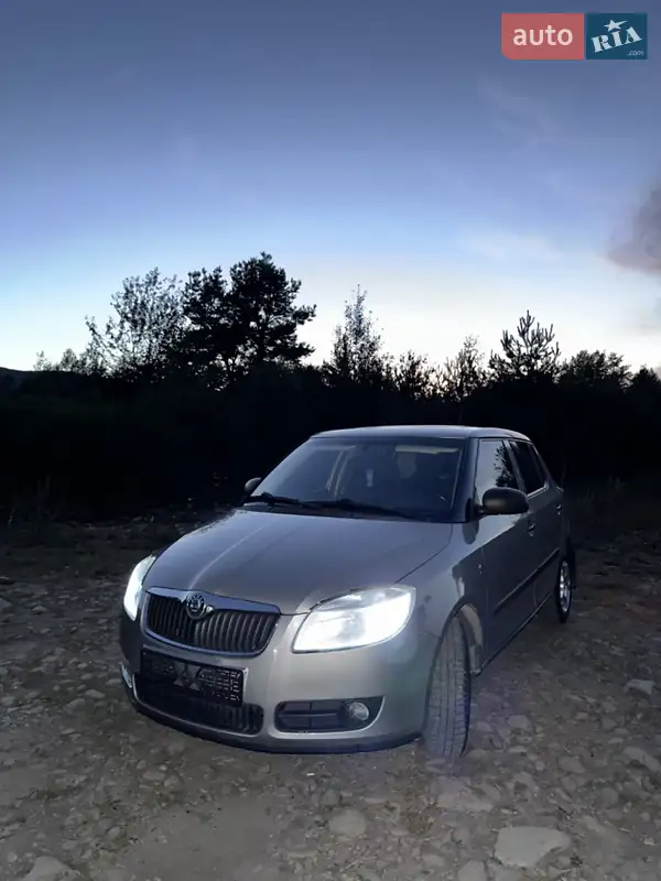 2008 skoda fabia