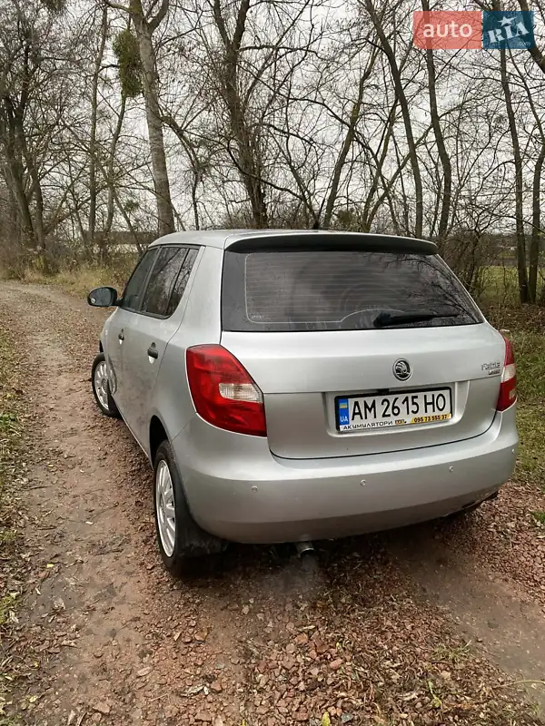 2008 skoda fabia