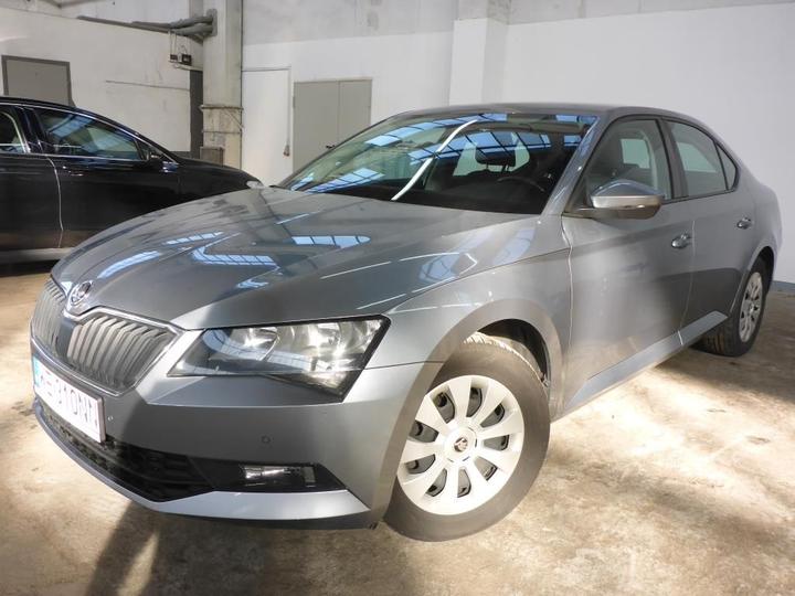2016 skoda superb
