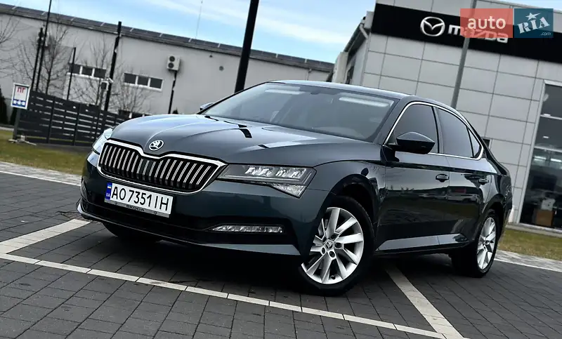 2020 skoda superb