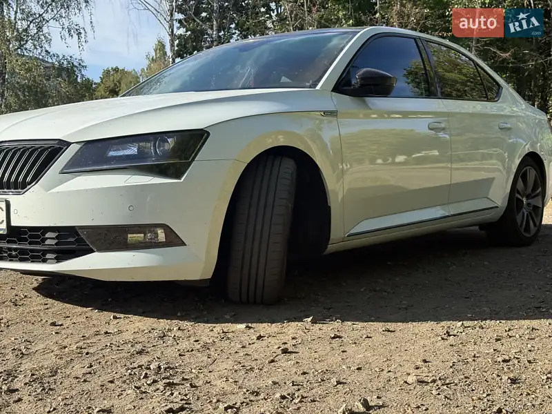 2017 skoda superb