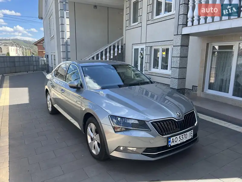 2017 skoda superb