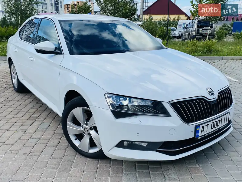 2016 skoda superb