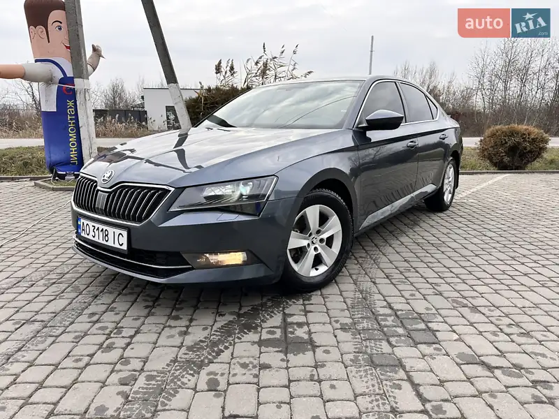 2016 skoda superb