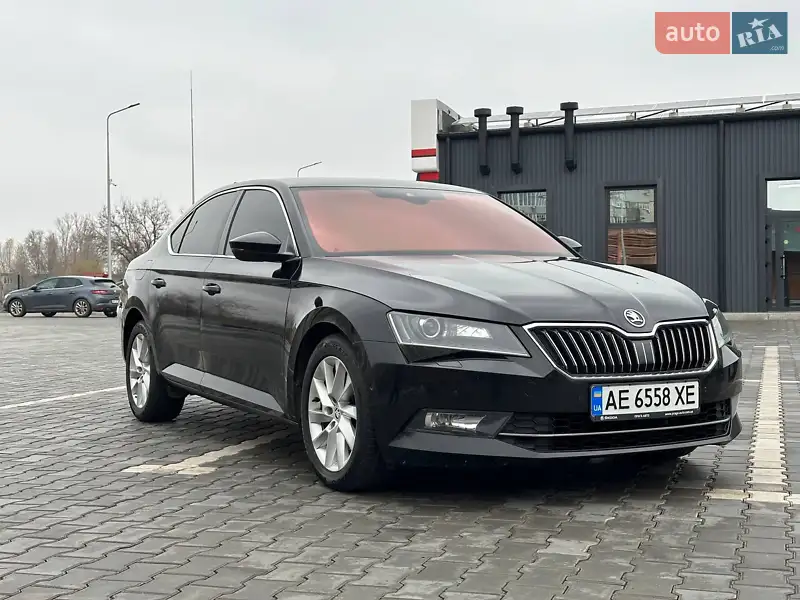 2016 skoda superb