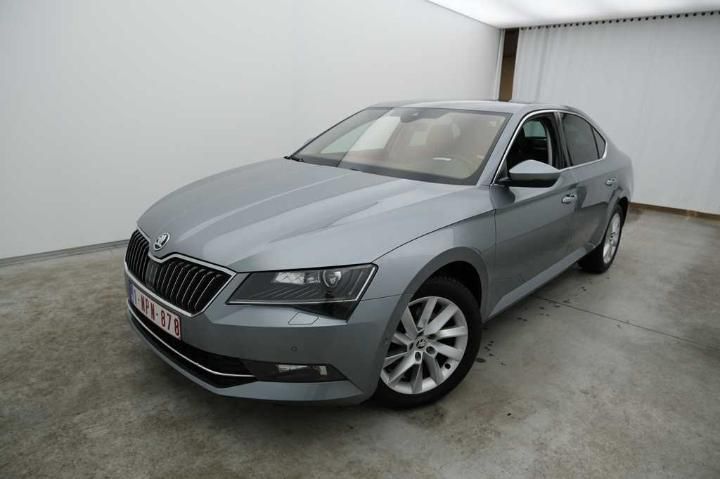 2016 skoda superb