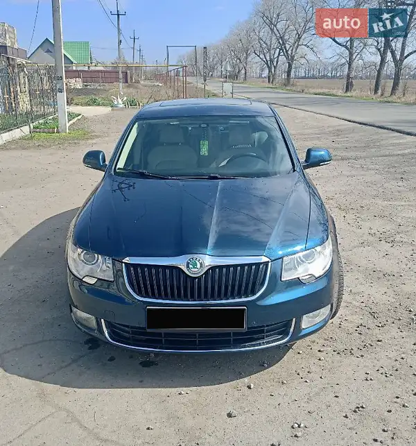 2012 skoda superb