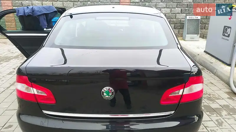 2012 skoda superb