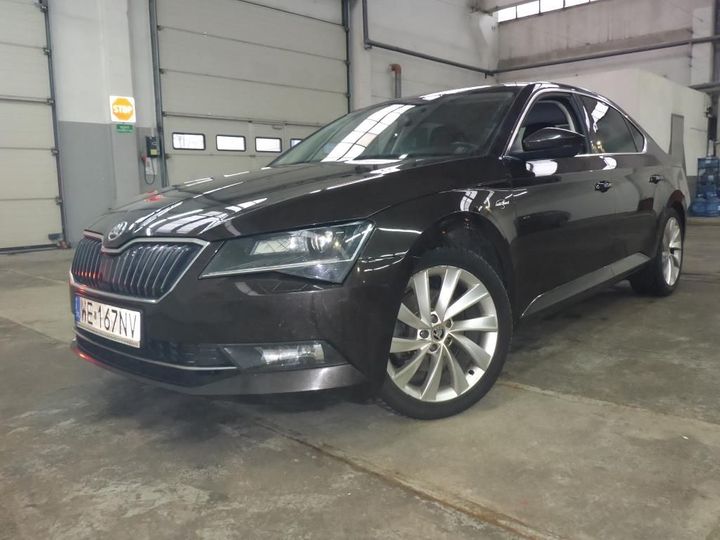 2016 skoda superb