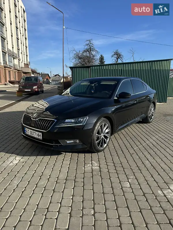 2016 skoda superb