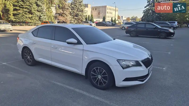 2015 skoda superb