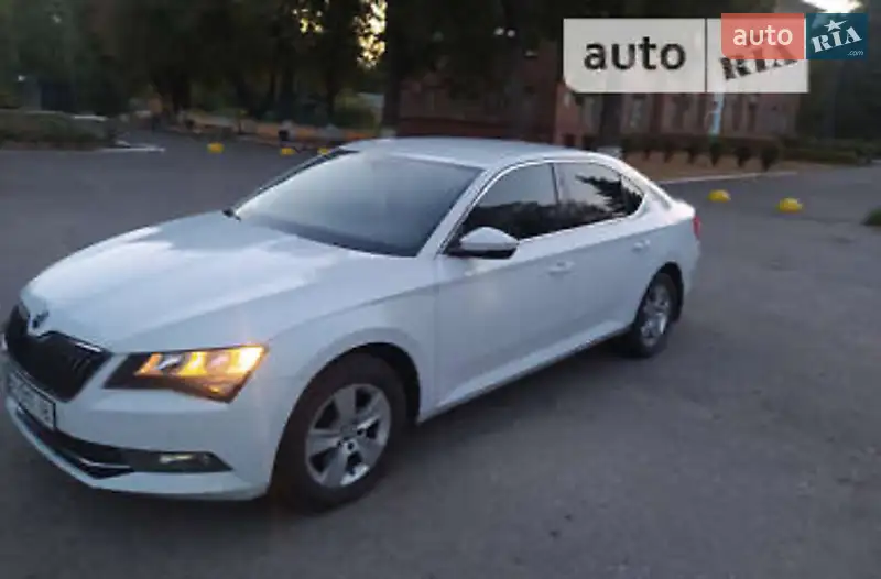 2017 skoda superb