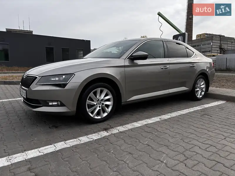 2018 skoda superb