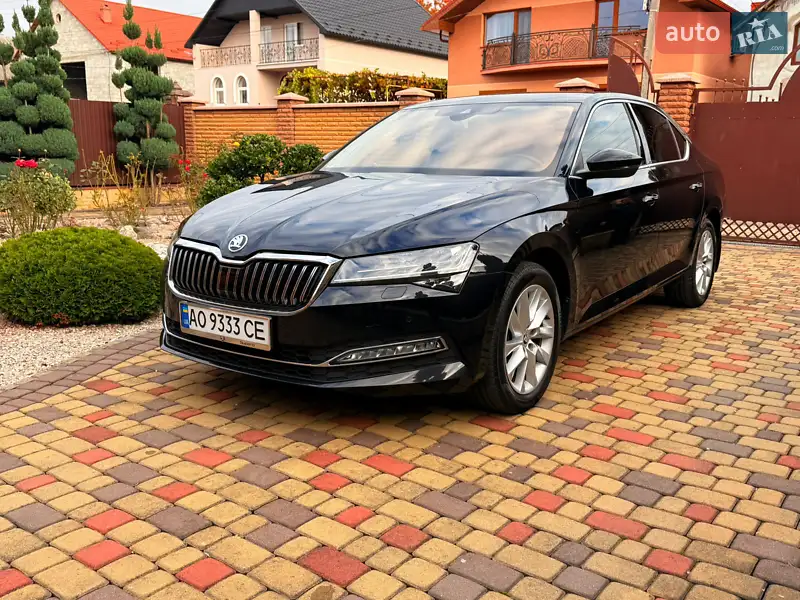 2022 skoda superb