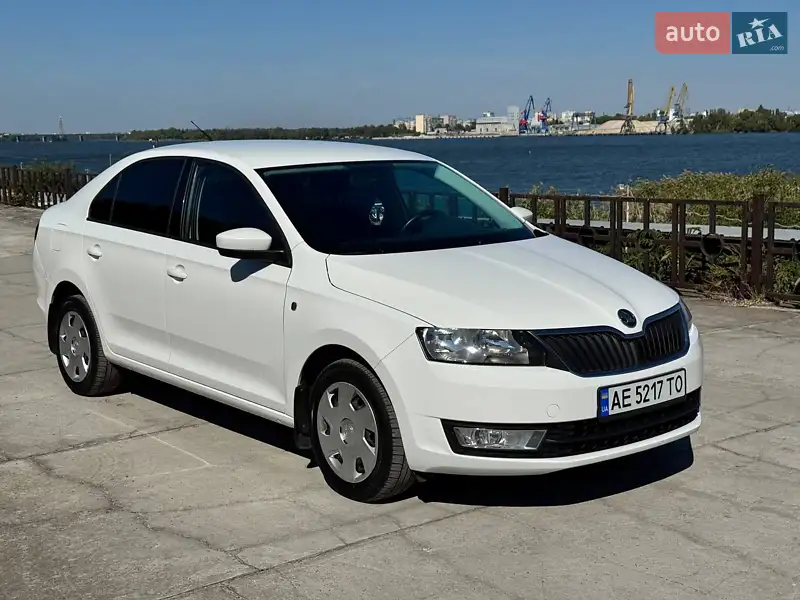 2013 skoda rapid