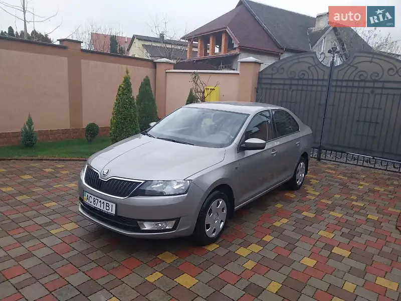 2013 skoda rapid