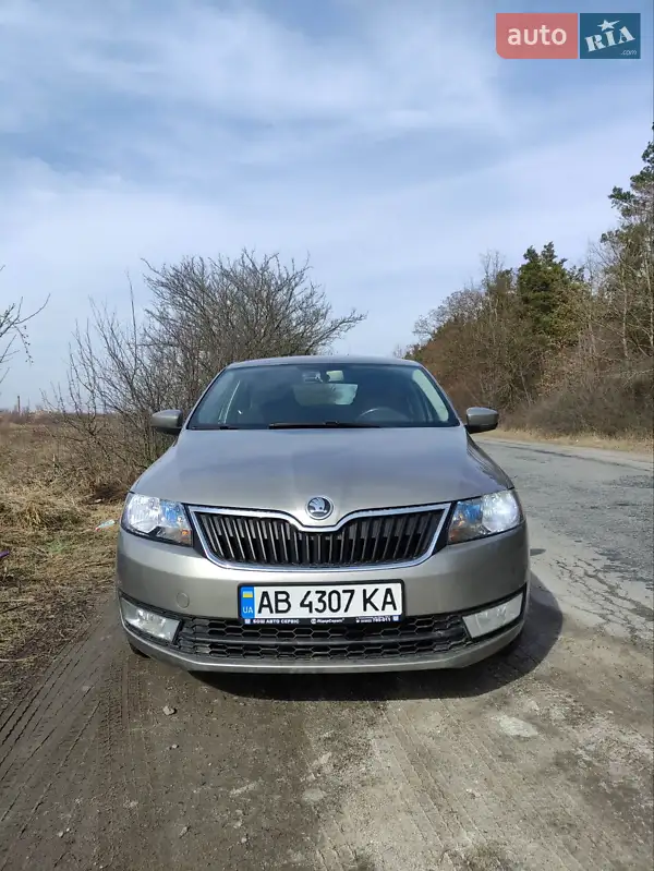 2012 skoda rapid