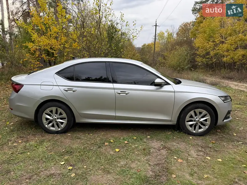 2020 skoda octavia