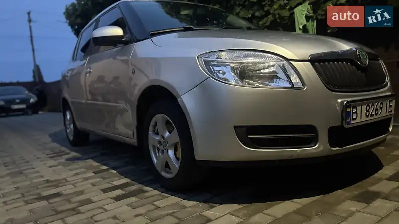 2008 skoda fabia