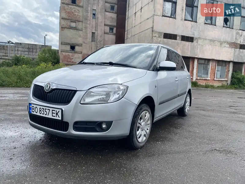 2008 skoda fabia