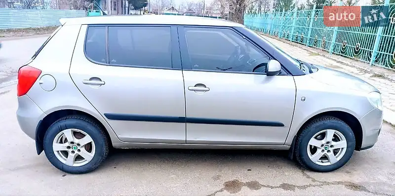2007 skoda fabia