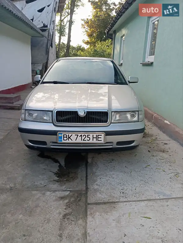 2000 skoda octavia