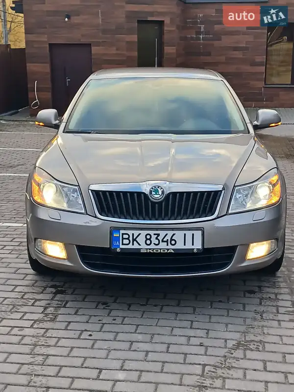 2010 skoda octavia