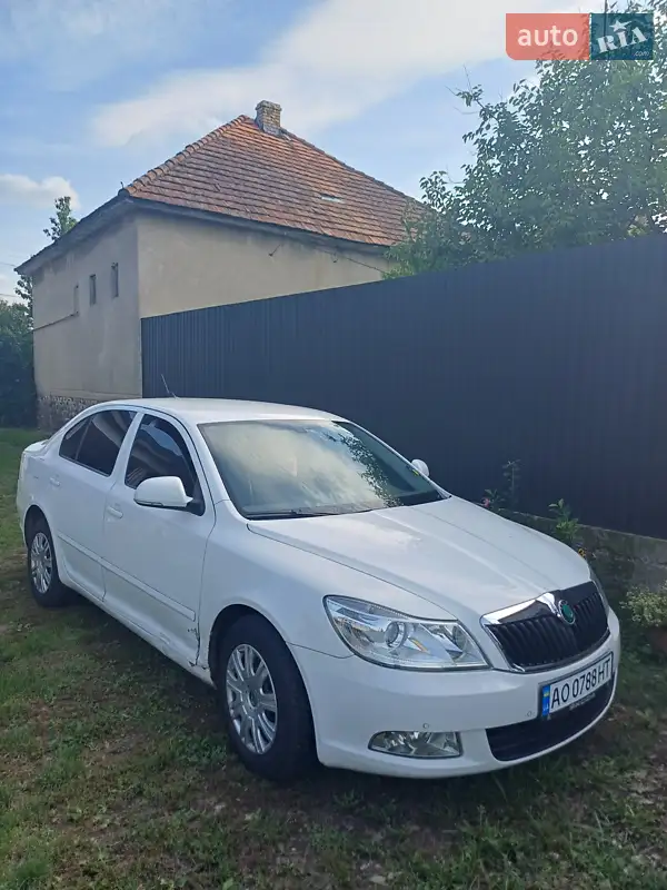 2011 skoda octavia