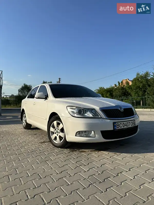 2012 skoda octavia