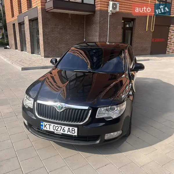 2011 skoda superb