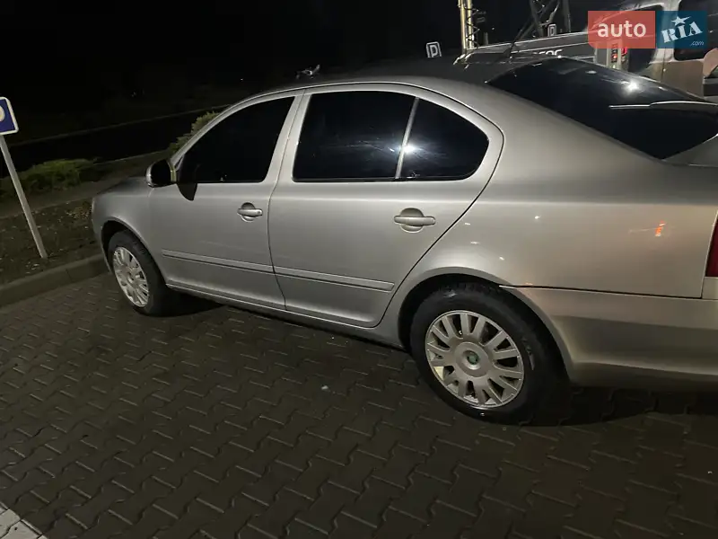 2010 skoda octavia
