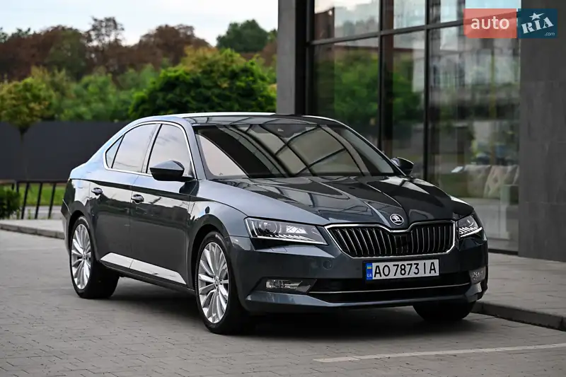 2016 skoda superb
