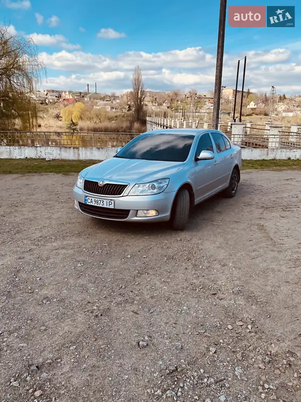 2010 skoda octavia