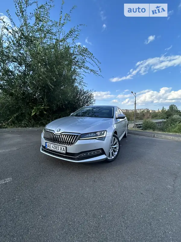 2022 skoda superb