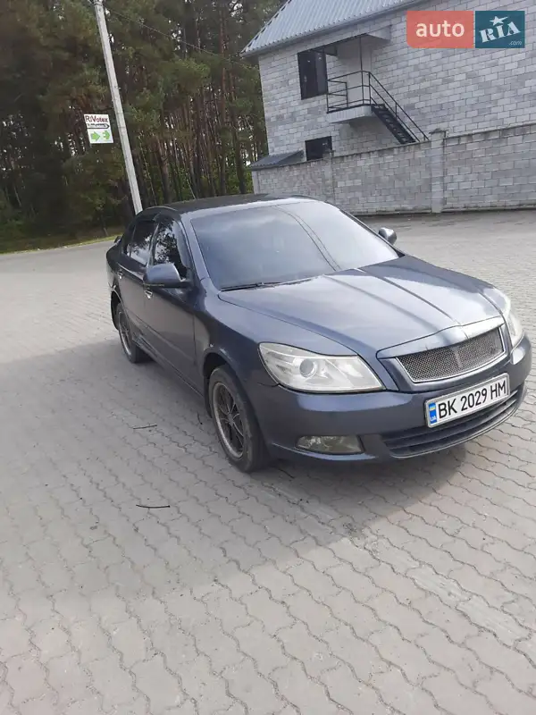 2010 skoda octavia