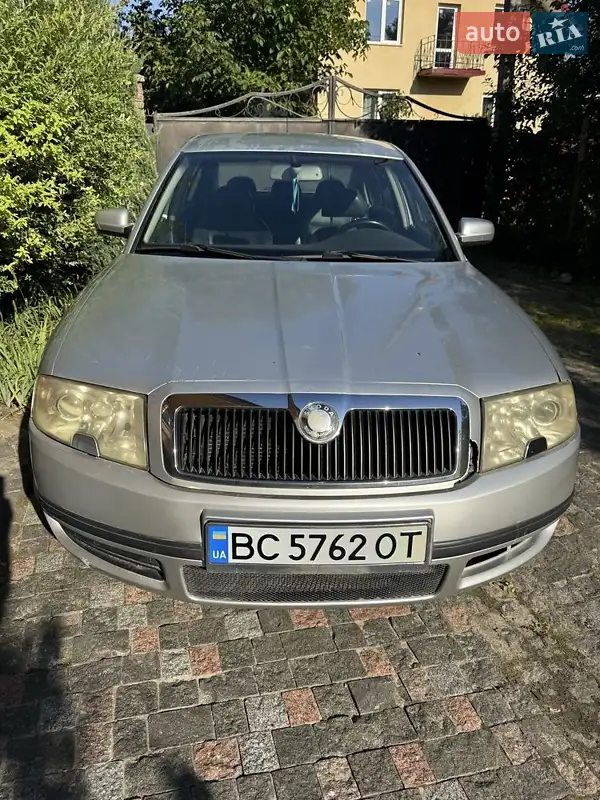 2005 skoda superb