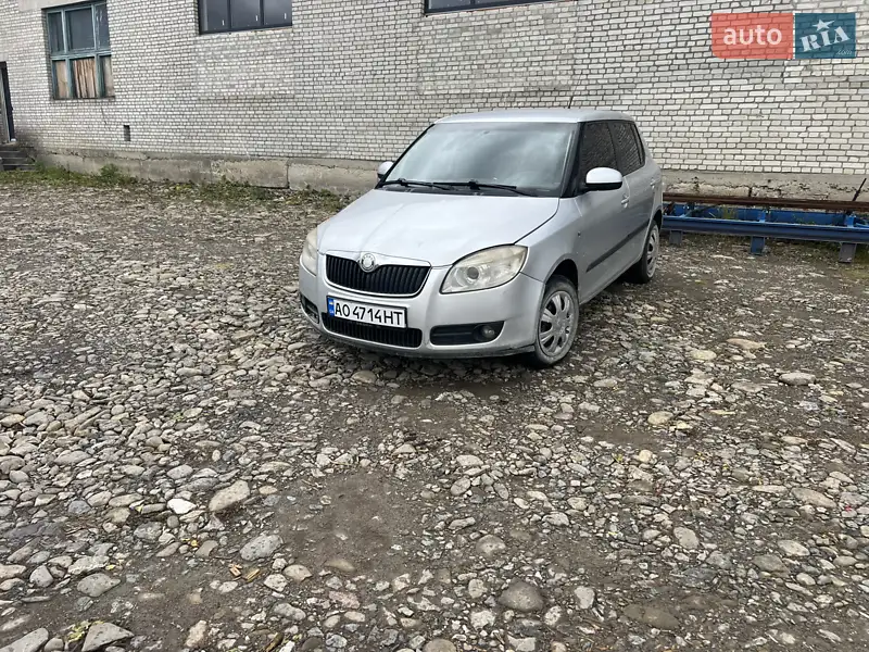 2008 skoda fabia