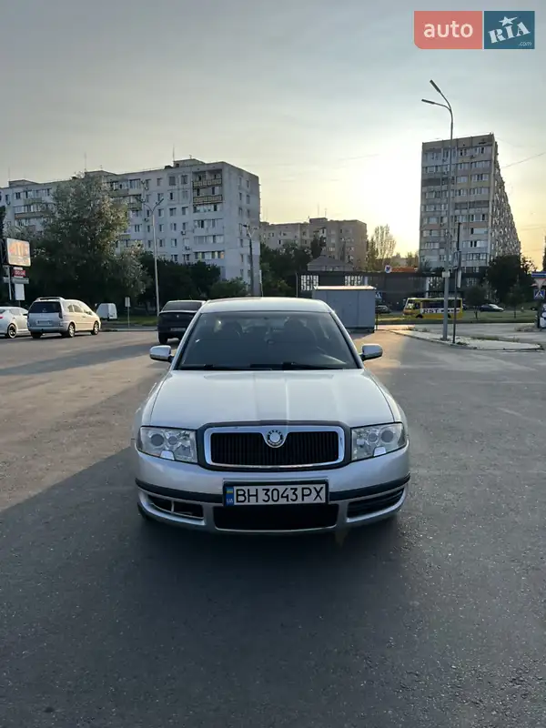 2005 skoda superb