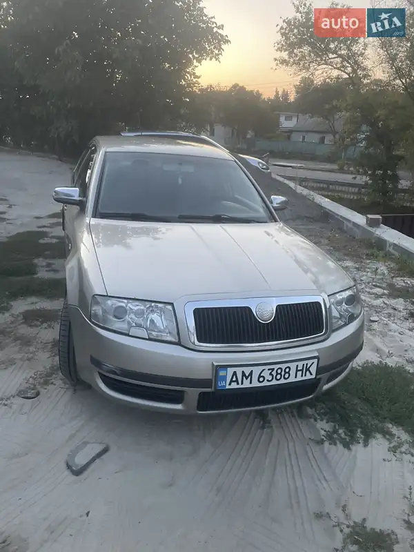 2005 skoda superb